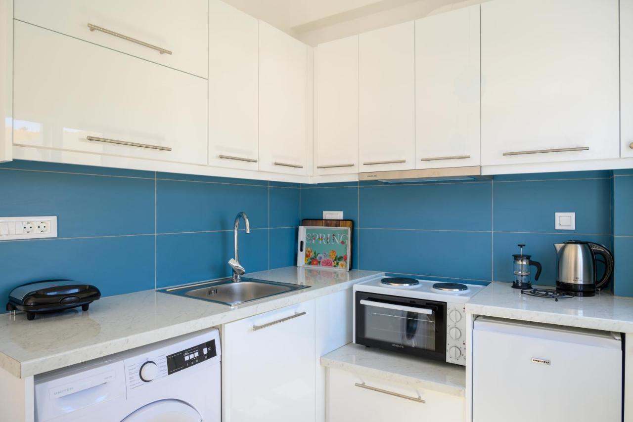 Artemis Apartment First Floor エロウンダ エクステリア 写真