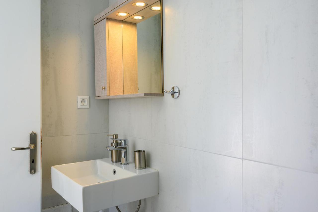 Artemis Apartment First Floor エロウンダ エクステリア 写真
