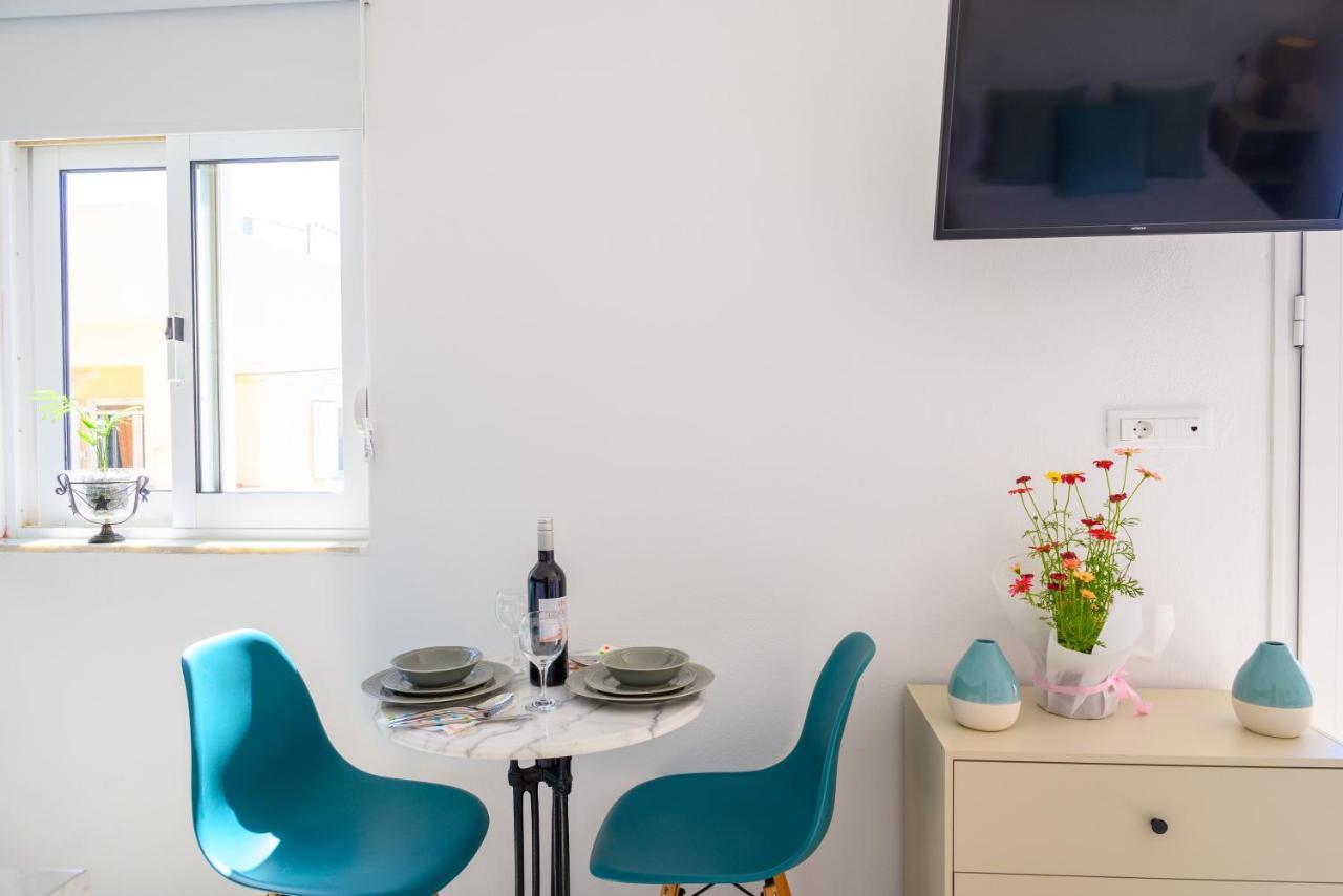 Artemis Apartment First Floor エロウンダ エクステリア 写真